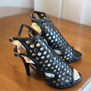 Cathy Jean Roman Cage Peep Toe Slingback Sandals Heels Size 9